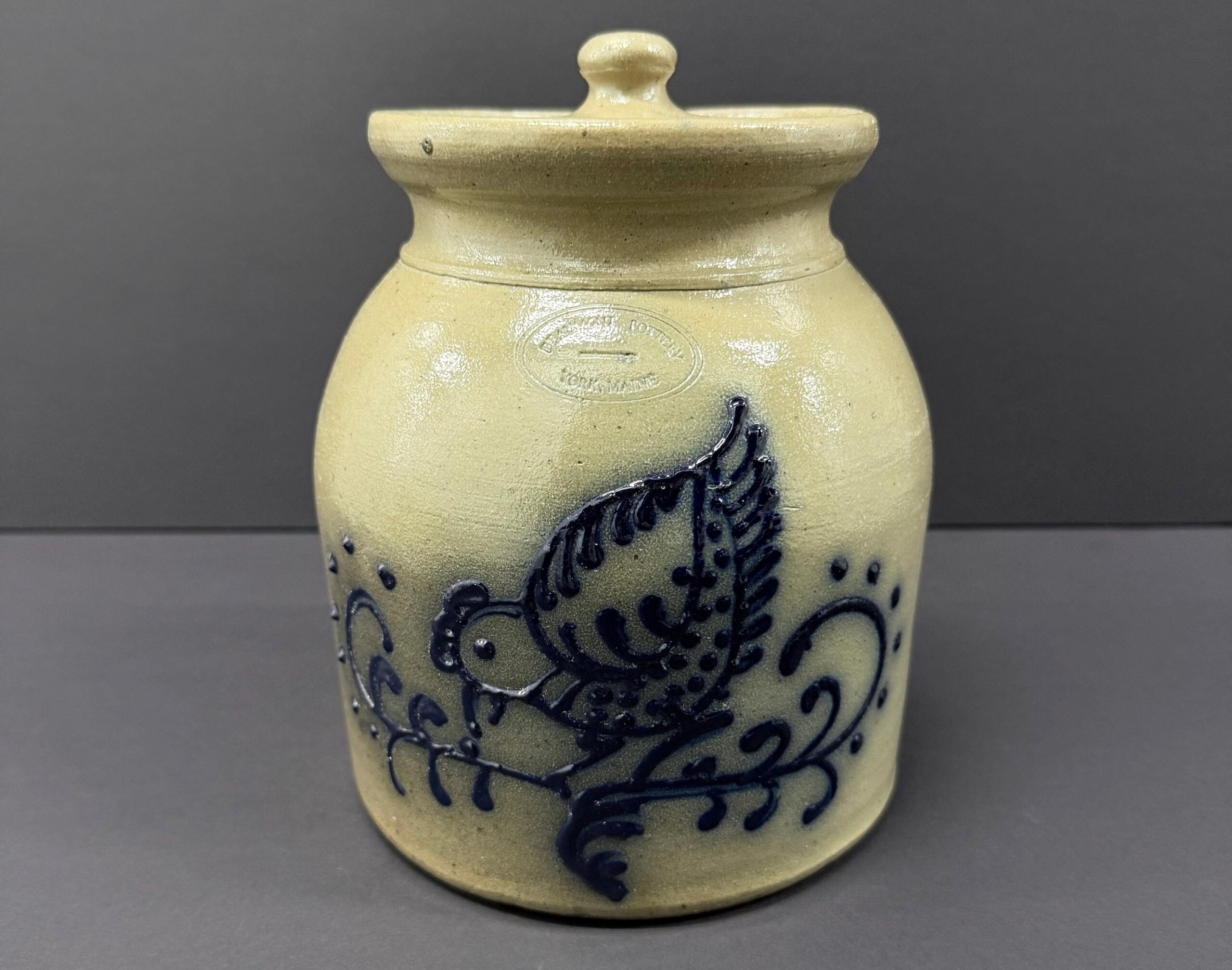 Beaumont Brothers Bird Salt-glazed Stoneware Crock image 0
