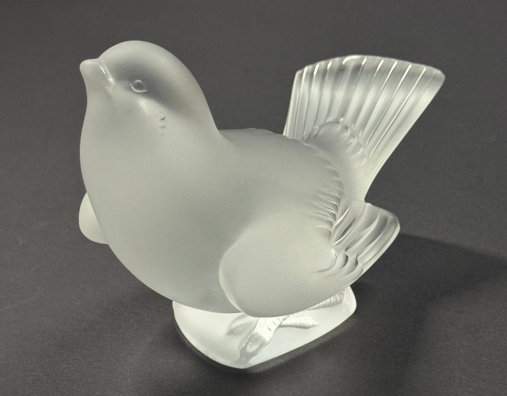 Vintage Lalique France Frosted Sparrow Bird Figurine image 0