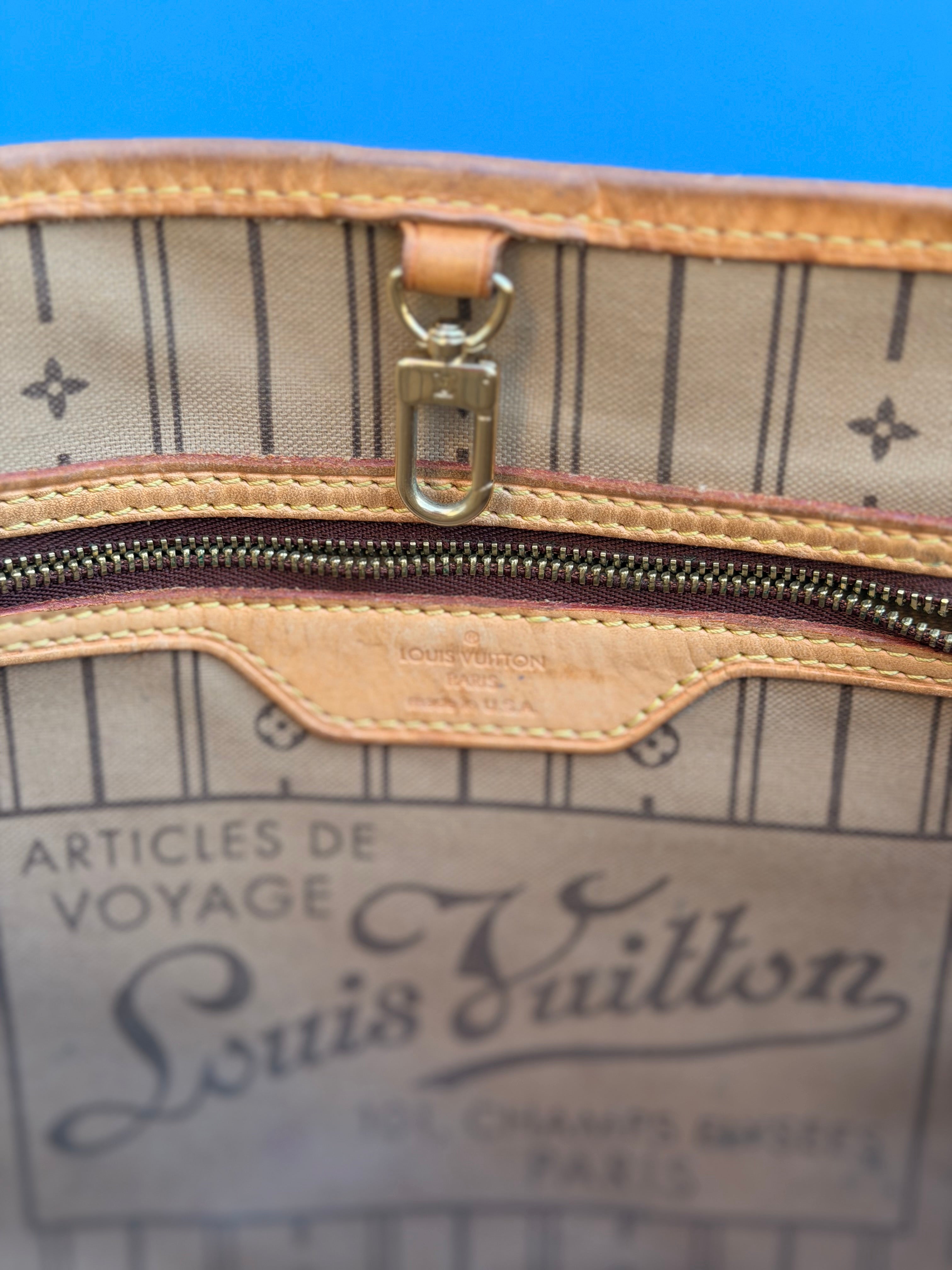 Louis Vuitton Neverfull PM In Monogram Canvas