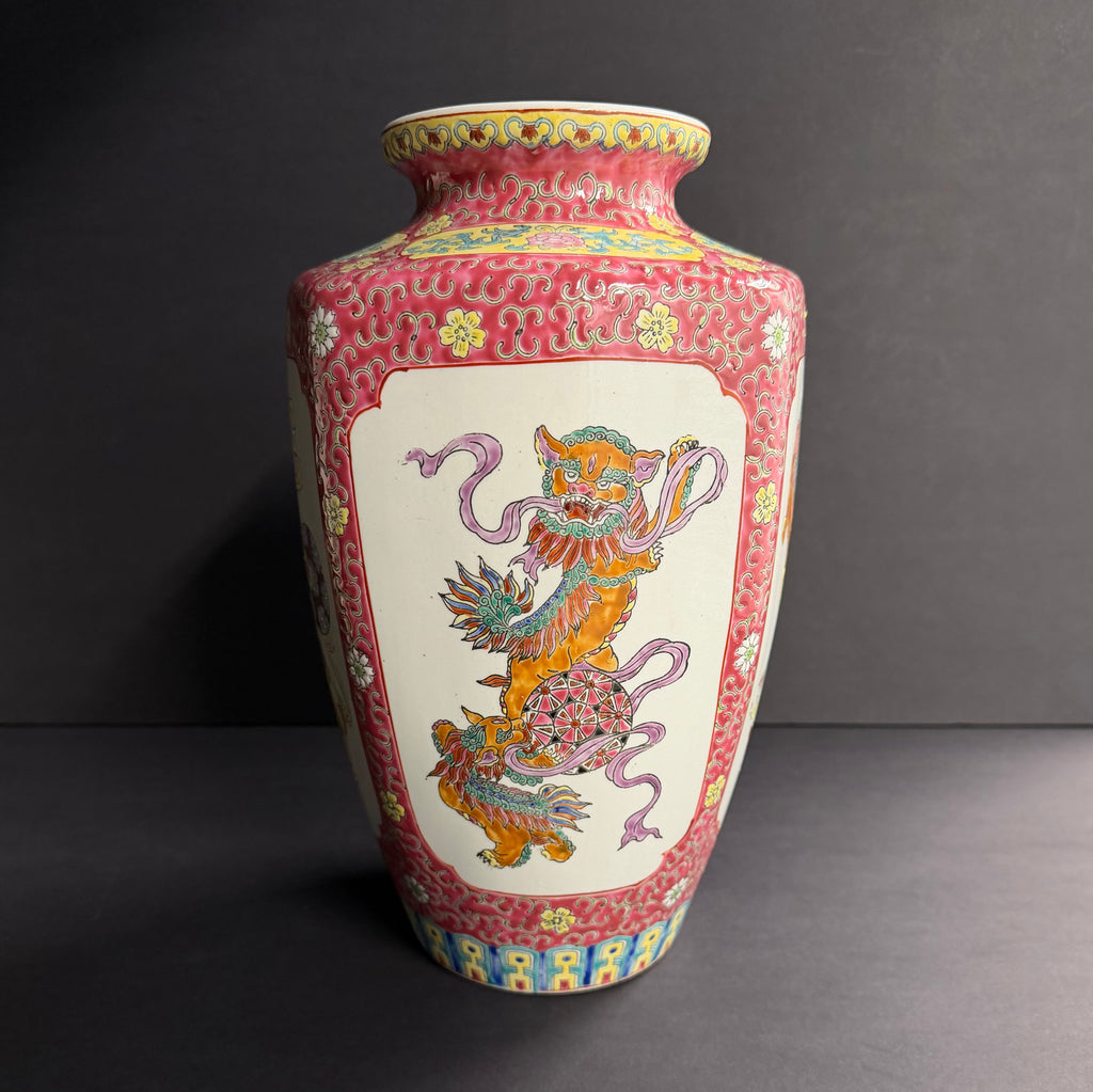 Vintage Chinese Foo-DogVase