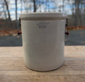 Vintage Robinson Ransbottom (6) Gallon Crock With Handles