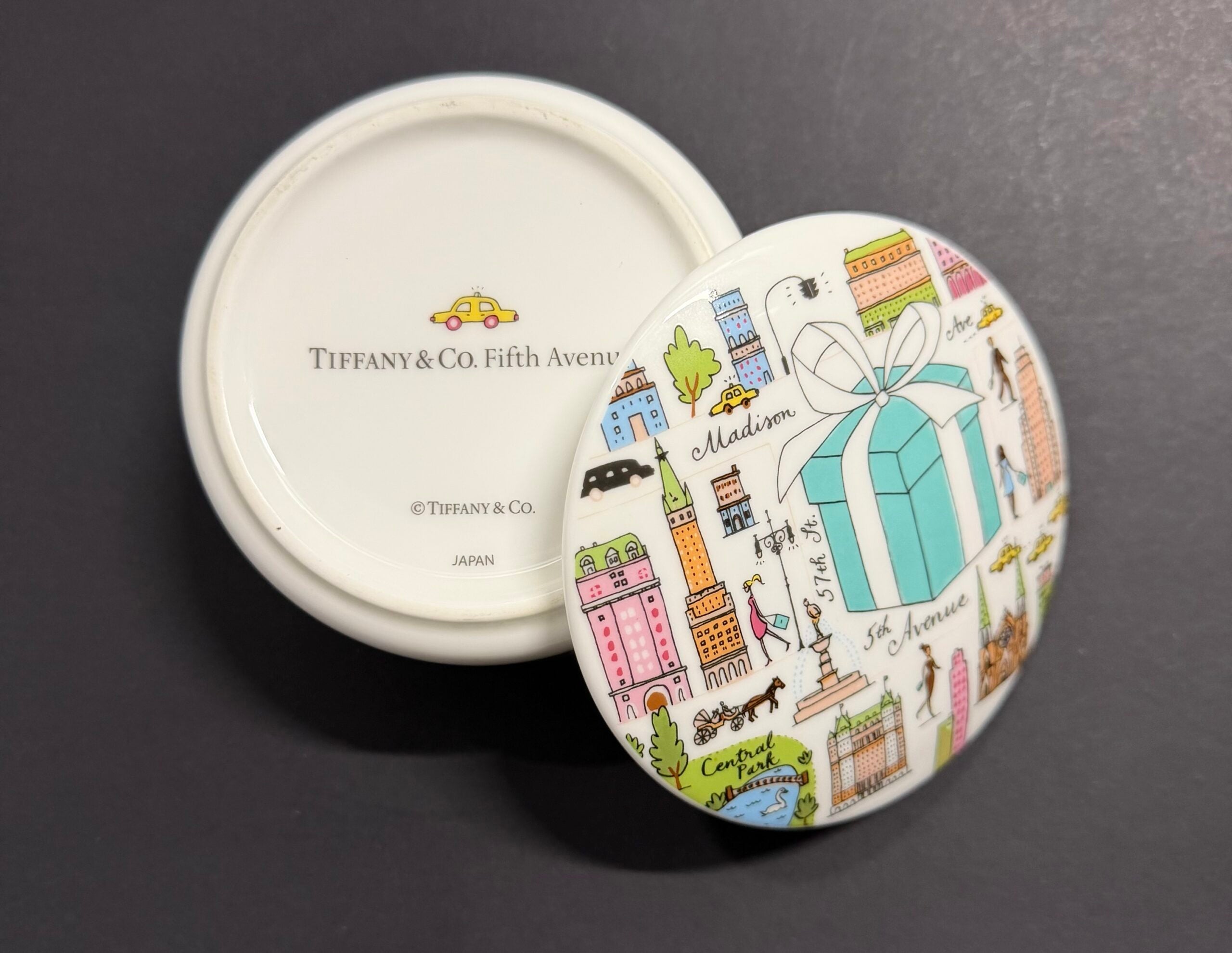 Tiffany &amp; Co. New York 5th Avenue Porcelain Trinket Box image 2